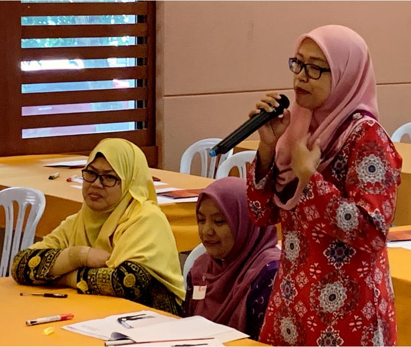 Komunikasi Berkesan Perunding Imej Malaysia