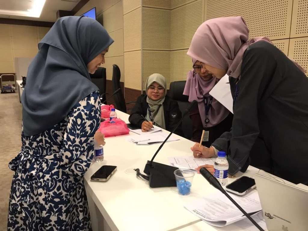 Kursus Pemantapan Imej Profesional dan Etiket Sosial LHDN Cyberjaya