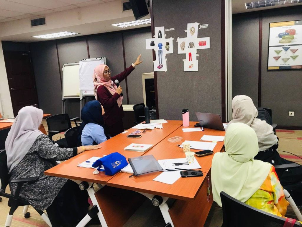 Kursus Business Professional Image & Branding anjuran SIRIM Academy Sdn Bhd pada 20 hingga 21 Mei 2026.Kursus Business Professional Image & Branding anjuran SIRIM Academy Sdn Bhd pada 20 hingga 21 Mei 2026.